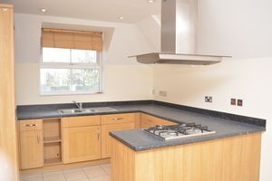 Kitchen- click for photo gallery